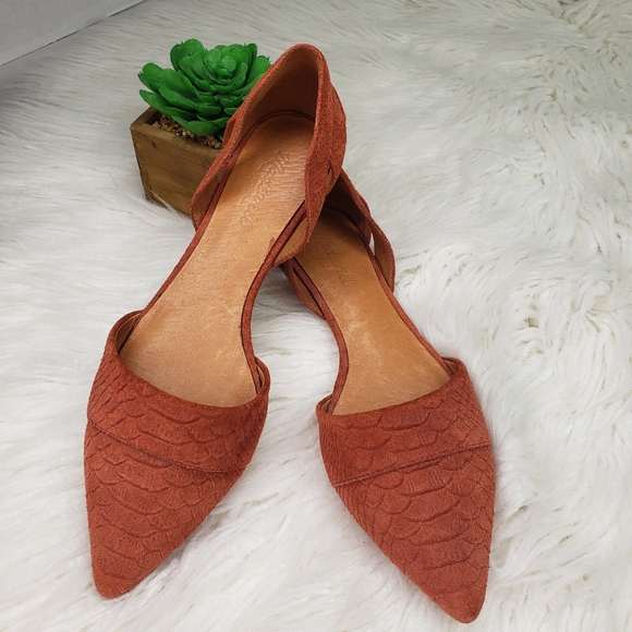 Madewell Shoes - MADEWELL // The D'Orsay Pointed Toe Flat Size 9